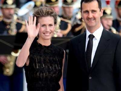 Χλιδή, ανεμελιά και στο βάθος αιματοκύλισμα