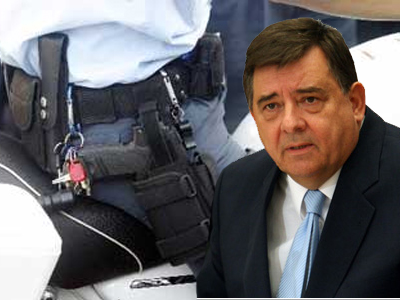 Αυτοδικία ζητά τώρα ο Καρατζαφέρης