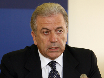 Καταδικάζει την επίθεση στη Βοστώνη