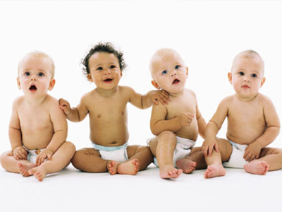 Η οικονομική κρίση μειώνει τον ρυθμό γεννήσεων