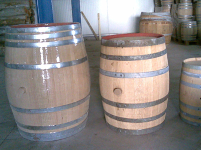 Έκρυβαν χασίς μέσα σε βαρέλια