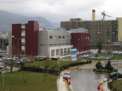 Στάση εργασίας στο νοσοκομείο «Άγιος Ανδρέας»