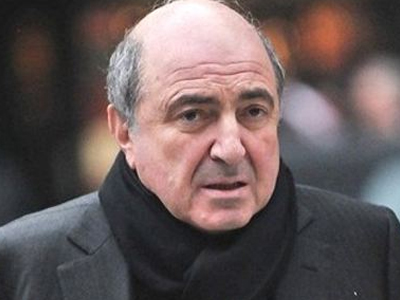 Eκπαιδευμένο προσωπικό της αστυνομίας συμμετέχει στην έρευνα για το θάνατο Μπερεζόφσκι