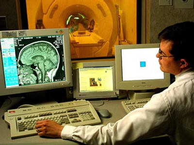 SEXUALITY: Μια μαγνητική τομογραφία εγκεφάλου μπορεί να προβλέψει την όρεξη για φαγητό και σεξ!