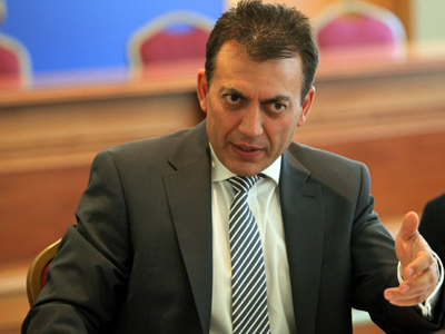 Ο Γ. Βρούτσης κατέθεσε στη Βουλή αναλυτικά στοιχεία για τις συντάξεις – «μαϊμού»