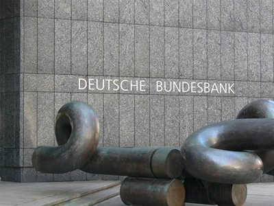 Bundesbank: Η Ελλάδα ρισκάρει την οικονομική της στήριξη