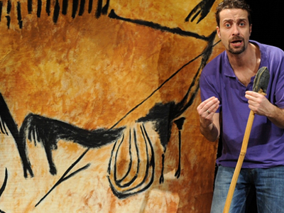 «Caveman» του Rob Becker