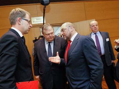 Βενιζέλος-Σβόμποντα-Σουλτς: Κοινό ευρωψηφοδέλτιο της κεντροαριστεράς