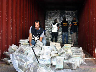 Ιταλία: Εντοπίστηκε πλοίο με 262 κιλά κοκαΐνης και προορισμό την Ελλάδα