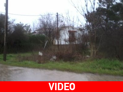 Τώρα: Καταρρακτώδης βροχή και χαλάζι στη Θεσσαλονίκη