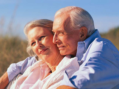 Τέσσερις στους 10 άνδρες άνω των 75 κάνουν ακόμα σεξ