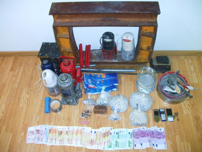 Εντοπίστηκε εργαστήριο ναρκωτικών στο Γαλάτσι