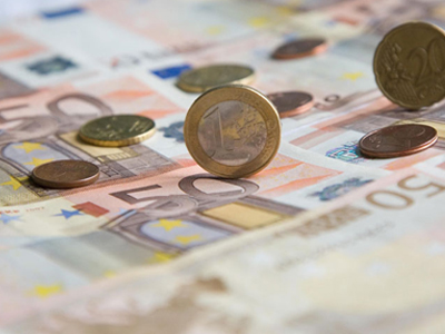 Ισπανία: Άντληση 3,89 δισ. ευρώ με μειωμένο κόστος δανεισμού