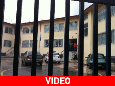 Θεσσαλονίκη: Δασκάλα έπεσε και σκοτώθηκε την ώρα του χριστουγεννιάτικου στολισμού