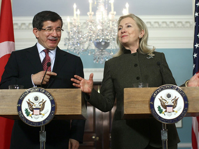 «Δέσμευση η επιτάχυνση της πτώσης Άσαντ»