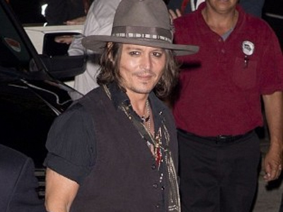 Johnny Depp: Χαμογελαστός μετά το χωρισμό από την Vanessa Paradis!