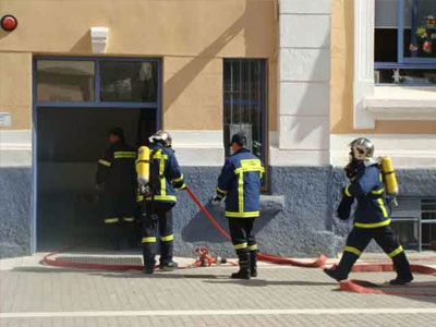 Επιτυχής άσκηση πυρόσβεσης σε σχολείο στην Πάργα