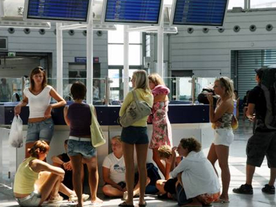 Στα 2 εκατ. οι αφίξεις Ρώσων και Τούρκων τουριστών