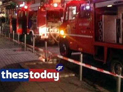 Κάηκαν δύο Ι.Χ. στη Θεσσαλονίκη