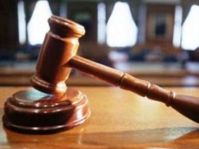 Άνεργος πατέρας έσωσε το σπίτι του από πλειστηριασμό