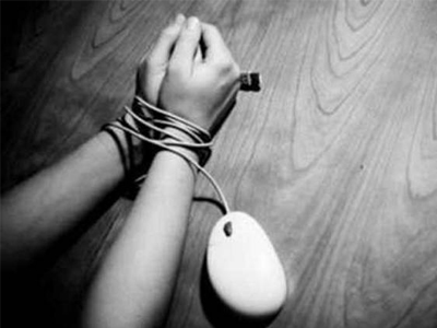 Κίνα: Πάνω από 1.000 συλλήψεις χρηστών του Διαδικτύου