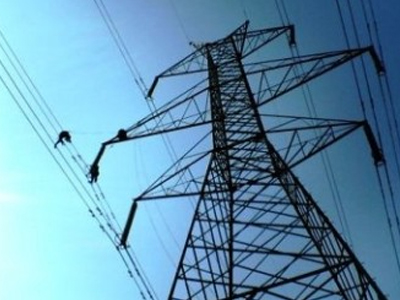 ΡΑΕ: Μειωμένο το κόστος χρήσης των δικτύων μεταφοράς ηλεκτρικής ενέργειας