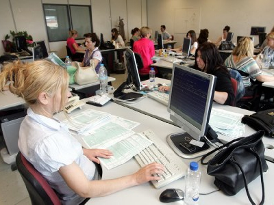 Σε διαθεσιμότητα κάθε τρίμηνο πάνω από 6.000 υπάλληλοι