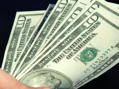 Το δολάριο ανακτά το χαμένο έδαφος