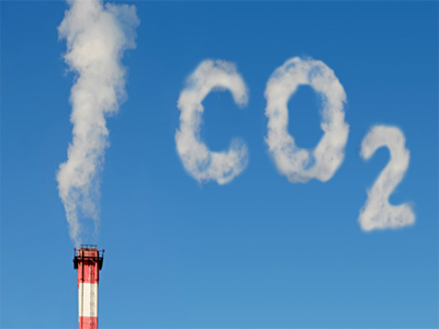IOBE: Πόσο κοστίζουν οι εκπομπές CO2 στην οικονομία μας
