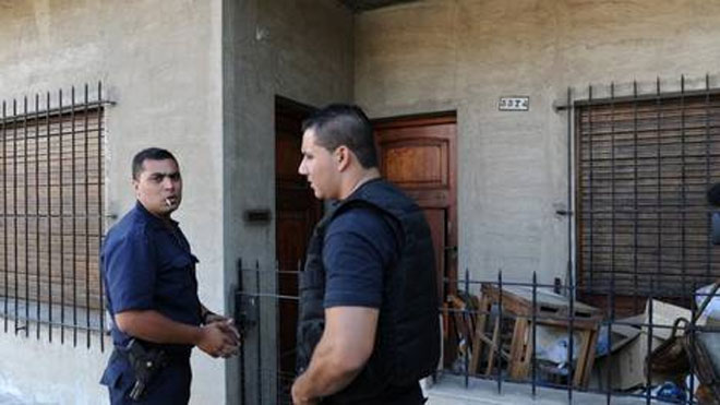 To εξωτερικό του σπιτιού