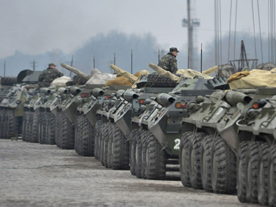 Ποροσένκο: Μετακίνηση στρατού ανατολικά για προστασία Μαριούπολης – Χάρκοβο