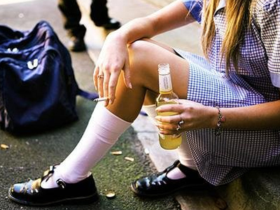 SEXUALITY: Εφηβεία, κατανάλωση αλκοόλ και κίνδυνος εμφάνισης καρκίνου του μαστού