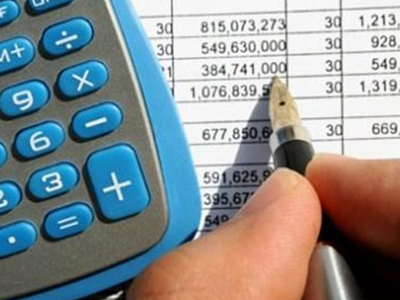 H κουβαρντού γυμνάστρια και ο έφορος των νοτίων προαστίων