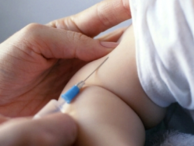 Πρωτοβουλία για τον εμβολιασμό άπορων και ανασφάλιστων παιδιών και εφήβων