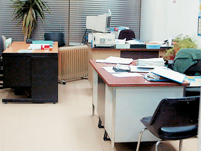 Αιφνιδιαστικός έλεγχος στο Υπ.Τουρισμού-Σωρεία παραβάσεων