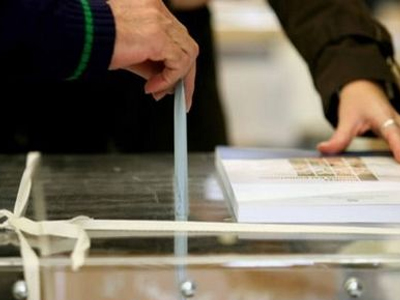 Νικολακόπουλος κατά Μπεγλίτη