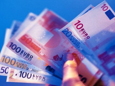 Συνελήφθη 32χρονος για εξαπάτηση πολιτών και πλαστογραφία