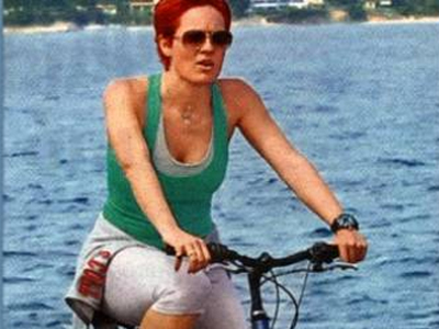 Στις Σπέτσες η Ελεονώρα