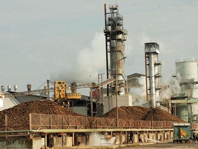 Μειώθηκαν οι θέσεις εργασίας στην ελληνική βιομηχανία