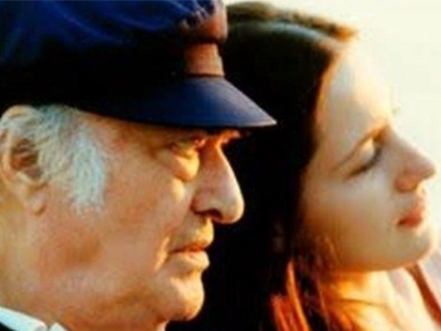 Την άμεση απόσυρση του προεκλογικού σποτ της ΝΔ ζητεί η σύντροφος του Ελύτη