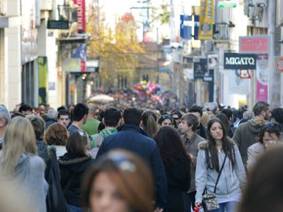 Ανοιχτά καταστήματα και την Κυριακή