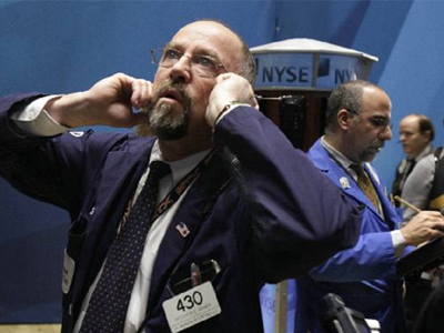 Απομακρύνονται από το ρίσκο οι επενδυτές