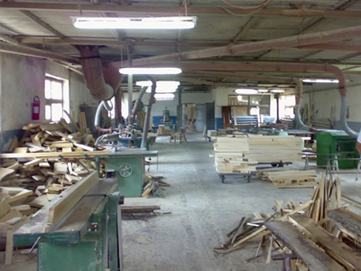 Ζημιογόνο το 2011 για τη βιομηχανία επίπλων