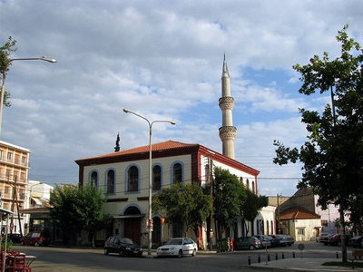 Επίθεση σε τζαμί στην Κομοτηνή