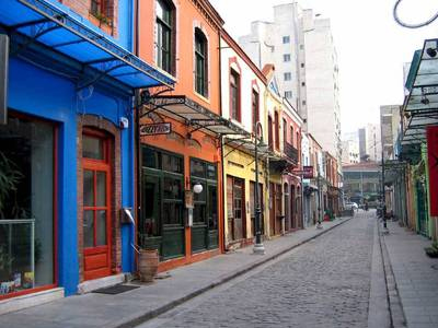 Θεσσαλονίκη: Μεζέδες και εδέσματα θα προσφέρουν στο κοινό οι καταστηματάρχες