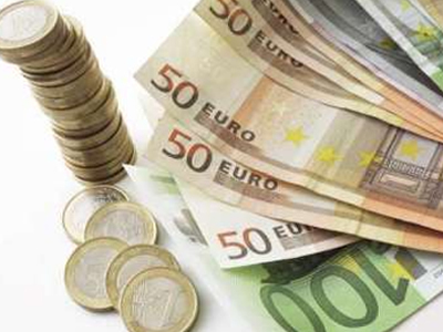 Ευρώ: Ανοιχτός ο δρόμος για το 1,3500