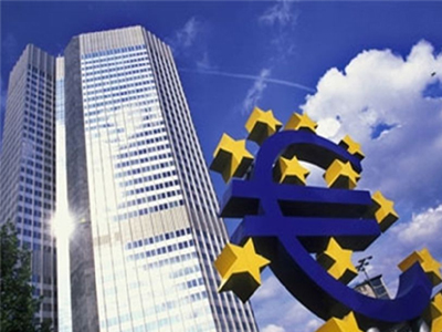 ΕΚΤ και Κομισιόν εξετάζουν σενάρια εξόδου της Ελλάδας