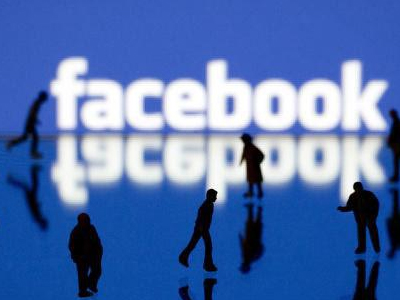 Πούλησε τον εγγονό του στο Facebook!