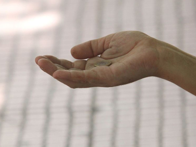 Εξωθούσαν ανηλίκους στην επαιτεία Εξωθούσαν ανηλίκους στην επαιτεία