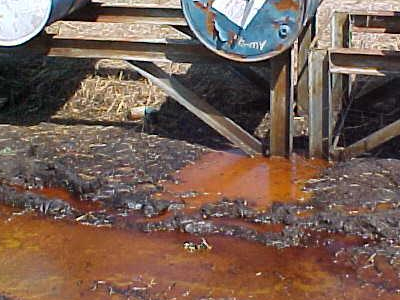 Προειδοποίηση ΣΕΒ για τα βιομηχανικά απόβλητα